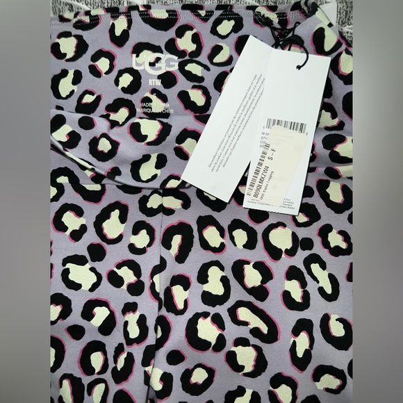 UGG Saylor Leggings- Size Small NWT - Picture 3 of 3